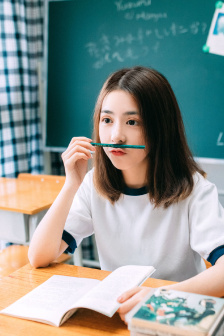 和上司女部长出差bd在线